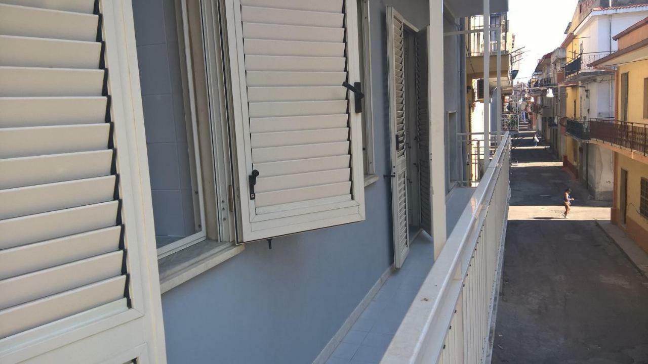 Climatizzato In Centro A 100M Dal Mare Villa Cirò Marina Buitenkant foto