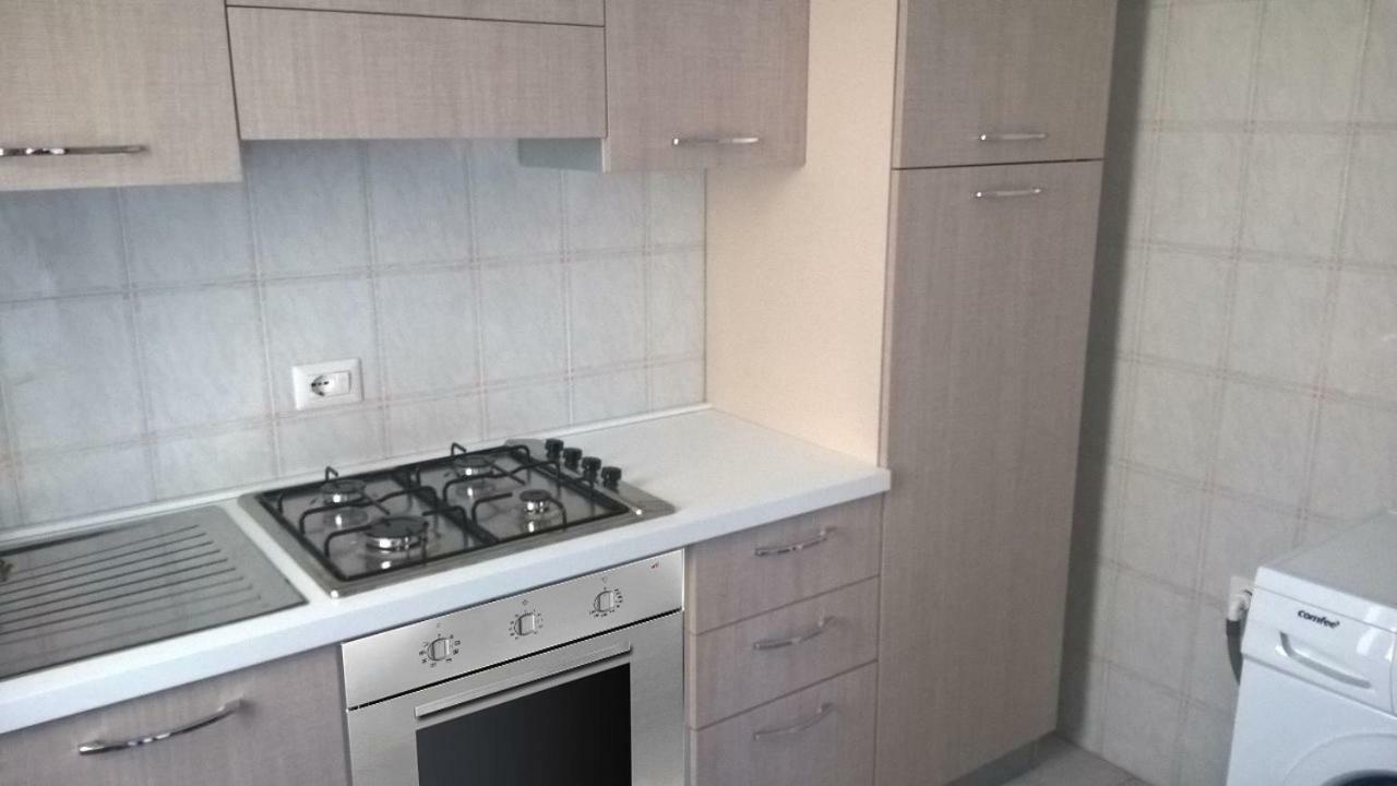 Climatizzato In Centro A 100M Dal Mare Villa Cirò Marina Buitenkant foto