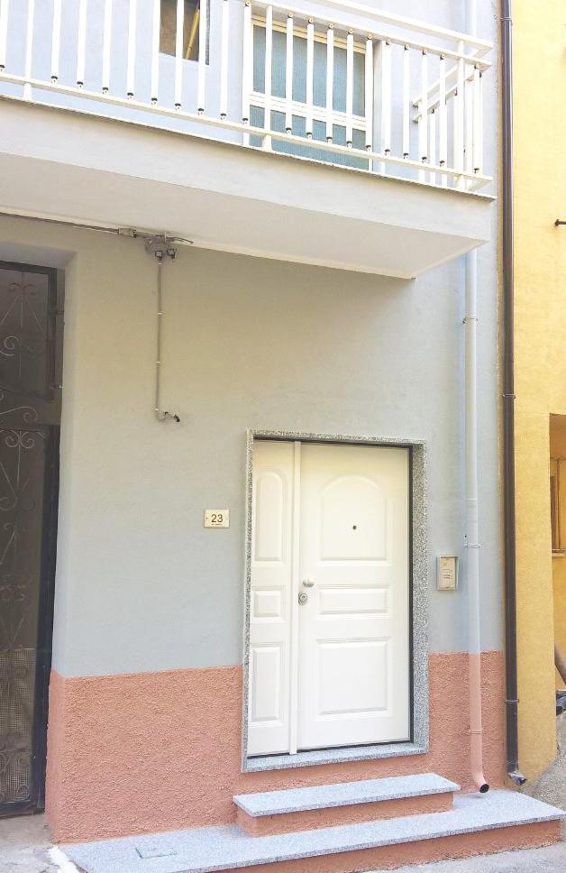Climatizzato In Centro A 100M Dal Mare Villa Cirò Marina Buitenkant foto